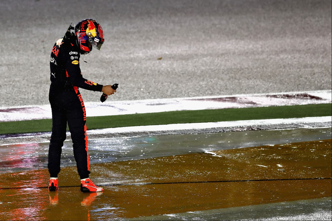El Gran Premio de Singapur se celebró por décimo año en la Fórmula 1 y fue la primera ocasión en la que se corrió en condiciones de lluvia.