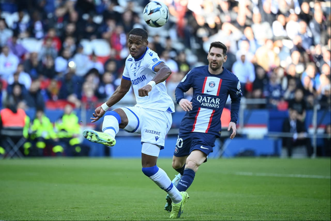Paris Saint Germain es el líder absoluto de la Ligue 1 de la mano de sus cracks.