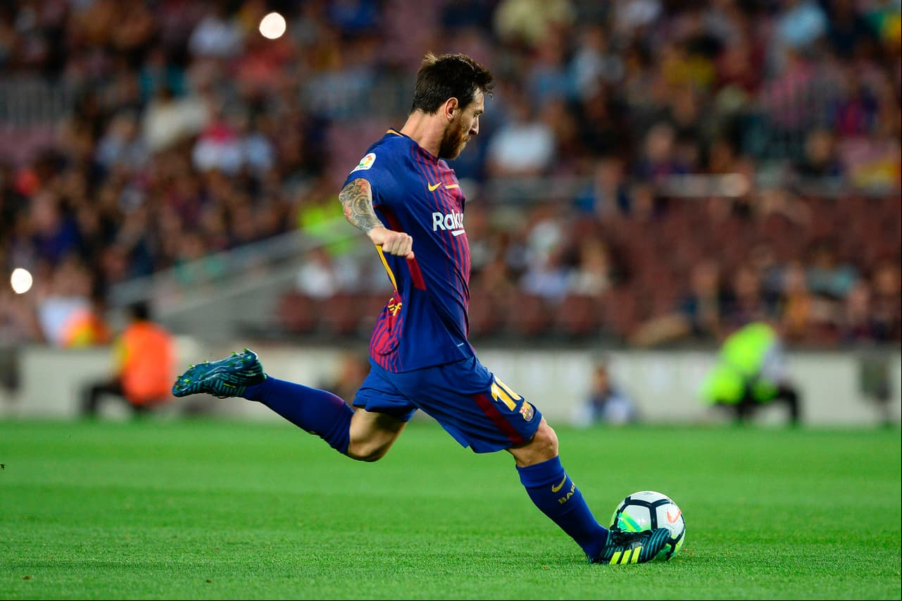 Quien más lo intentó en el Barça fue, claramente, Messi. Dos remates al palo en la segunda mitad y un cabezazo que se fue por muy poco tras un tiro de esquina.