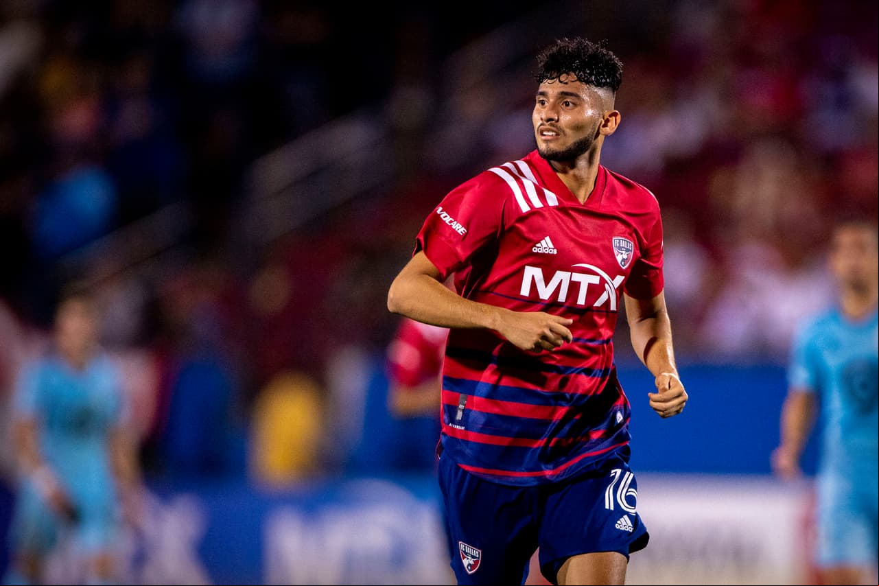 <b>4 - RICARDO PEPI</b>
<br>de FC Dallas (MLS) a FC Augsburg (Alemania)
<br>Transferencia: 20 millones de dólares 
<br>
