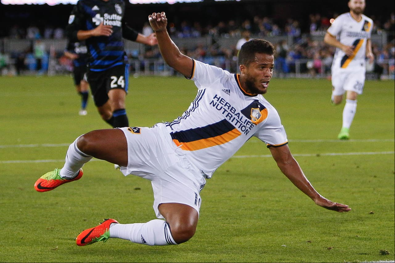 LA Galaxy con solo 5 por ciento de probabilidad de entrar a los playoffs de cara a la Jornada de Clásicos
