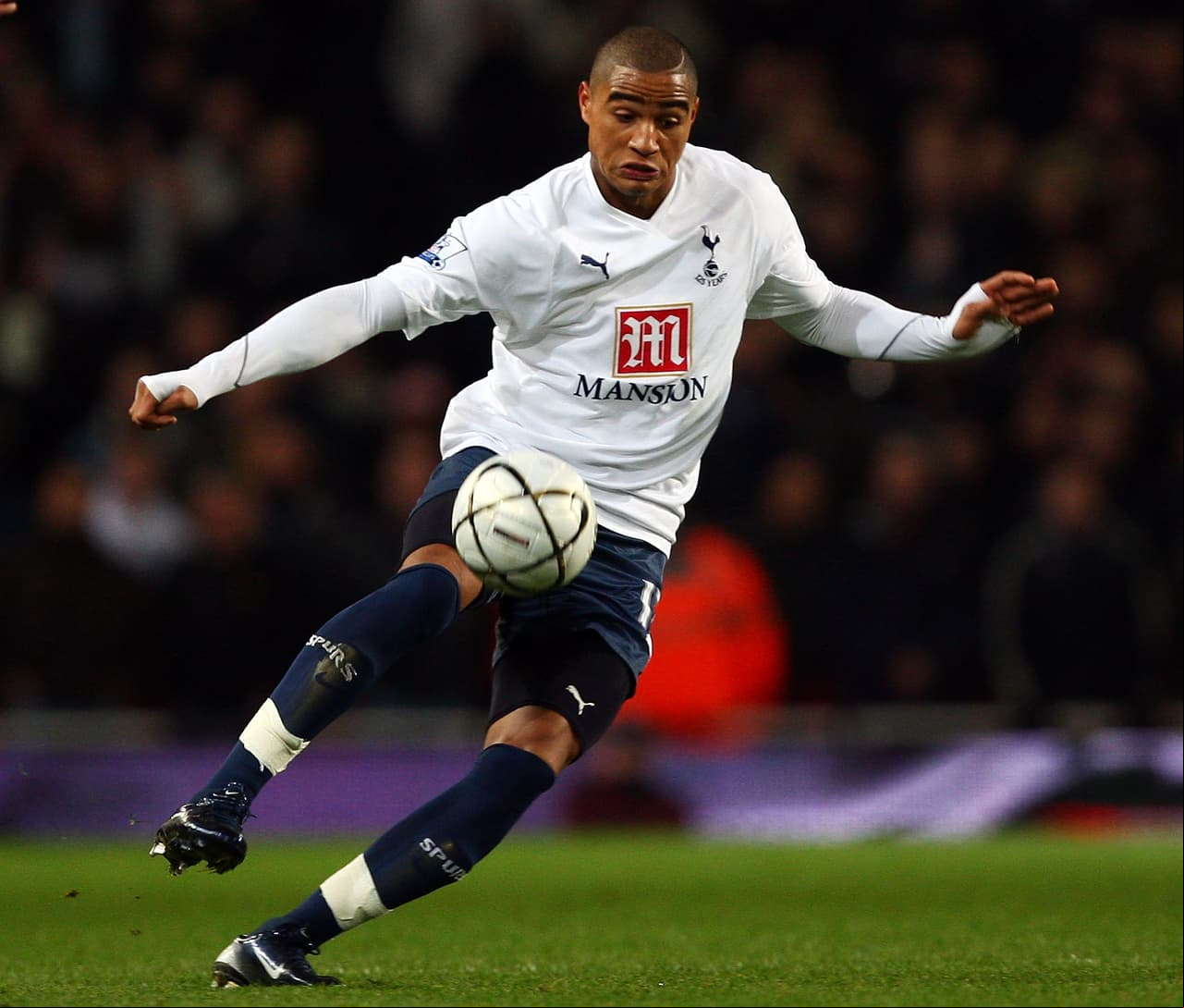 El propio Boateng reconoció que en su paso por Tottenham Hospur se excedió de peso y en la vida nocturna, algo que sin duda ha afectado su carrera.