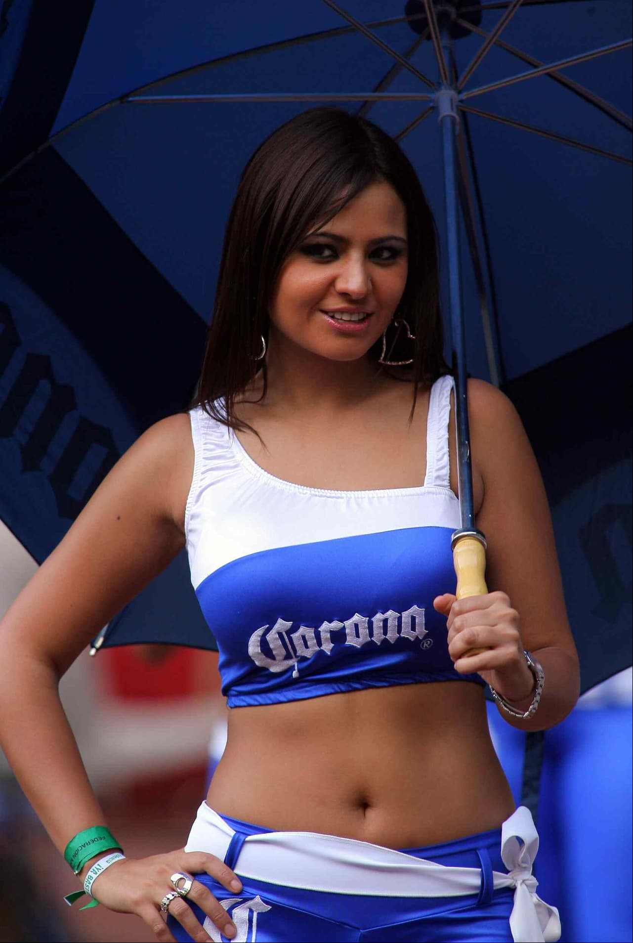 La belleza de las porristas en la fecha 9