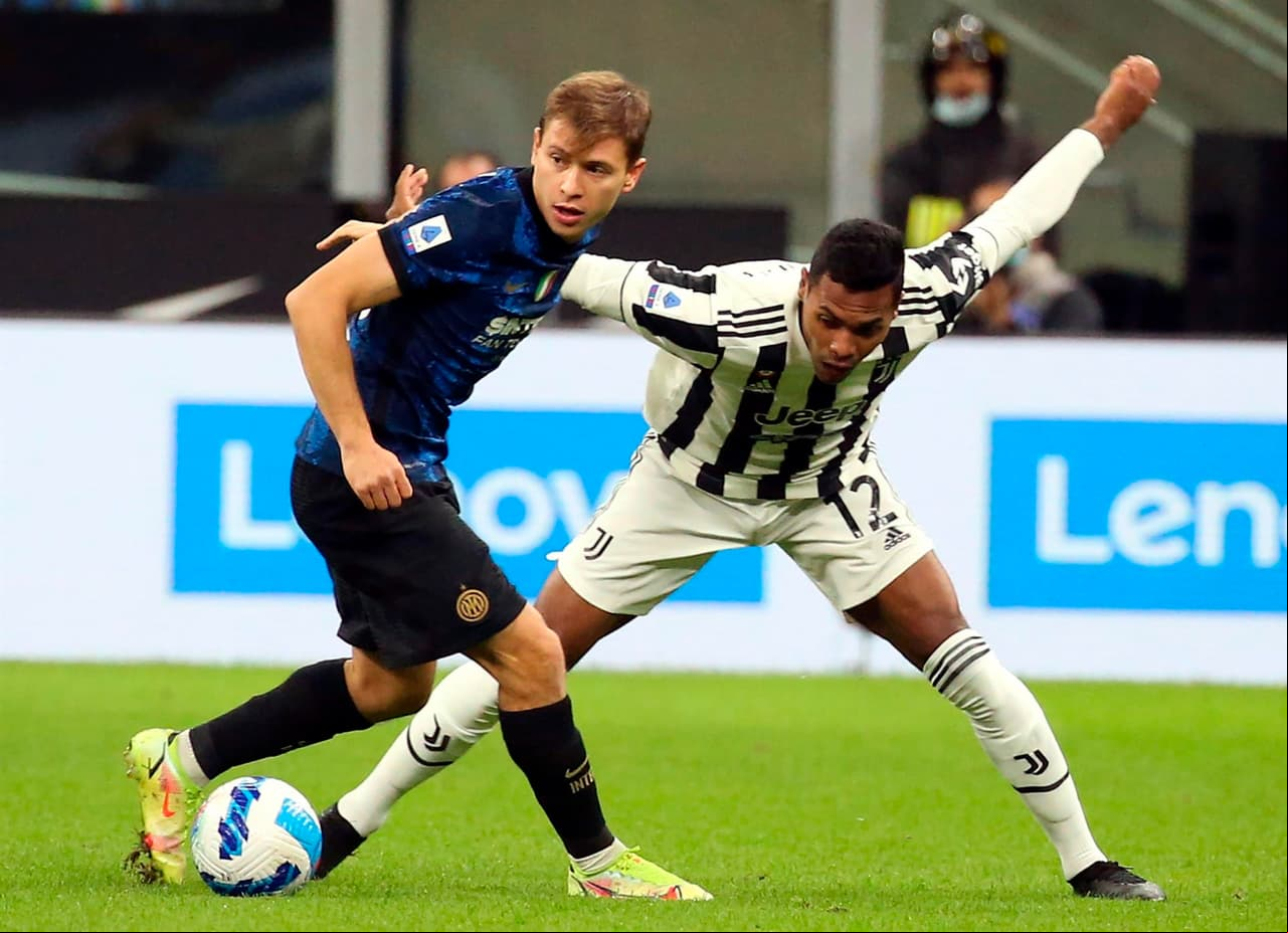 El Inter de Milán y la Juventus empatan 1-1 durante el Derbi de Italia para cerrar la novena Jornada en la Serie A. Parecía que los locales se quedaban con la victoria tras el gol de Edin Dzeko ((17’), pero Paulo Dybala, tras cobrar un penalti, consiguió igualar el encuentro ya al filo del partido.