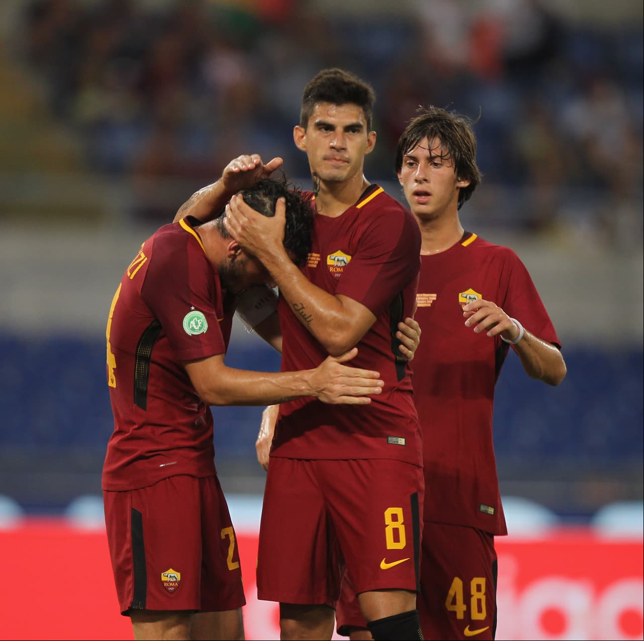 <b>11. AS Roma (Italia): </b>las cifras ya bajan de los 100 millones de euros con la 'Loba'. El equipo capitalino invirtió 93 millones: su compra más alta fue la de Rick Karsdorp al Feyenoord.