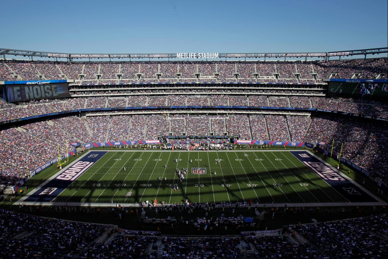 Con un cupo máximo de 82 mil 500 aficionados, el MetLife Stadium se ha convertido en una segunda casa para la Selección Mexicana.