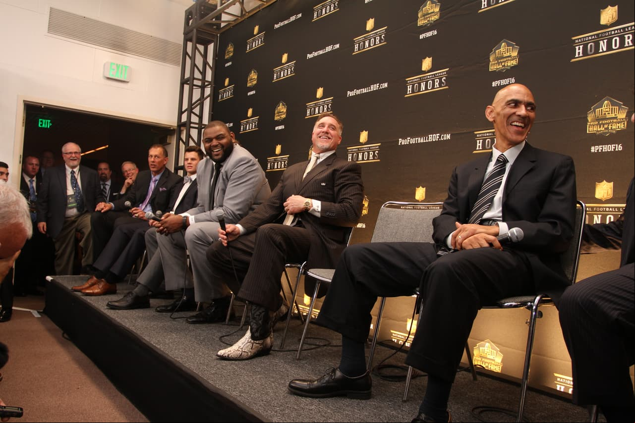 Entre los nuevos  del Salón de la Fama y los premiados durante el NFL Honors, la noche previa al Super Bowl y sus mejores imágenes detrás de cámaras.