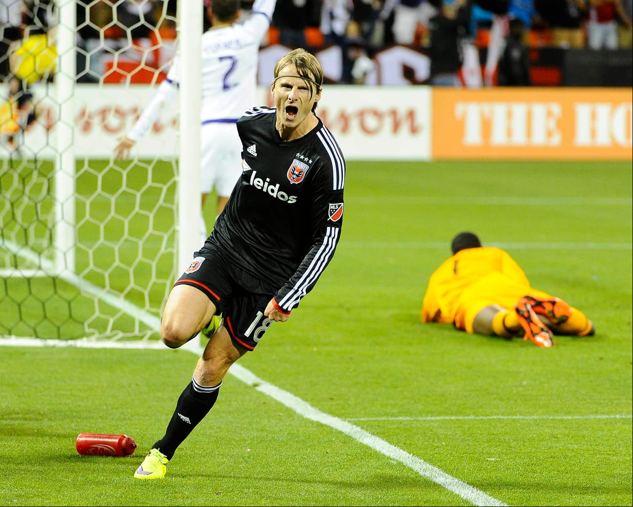 Chris Rolfe (DC United) – Ha sido clave desde su llegada en 2014 en mantener a un modesto equipo capitalino en el tope de la Conferencia Este. Actual máximo anotador estadounidense que no es delantero y tiene experiencia jugando en Europa.