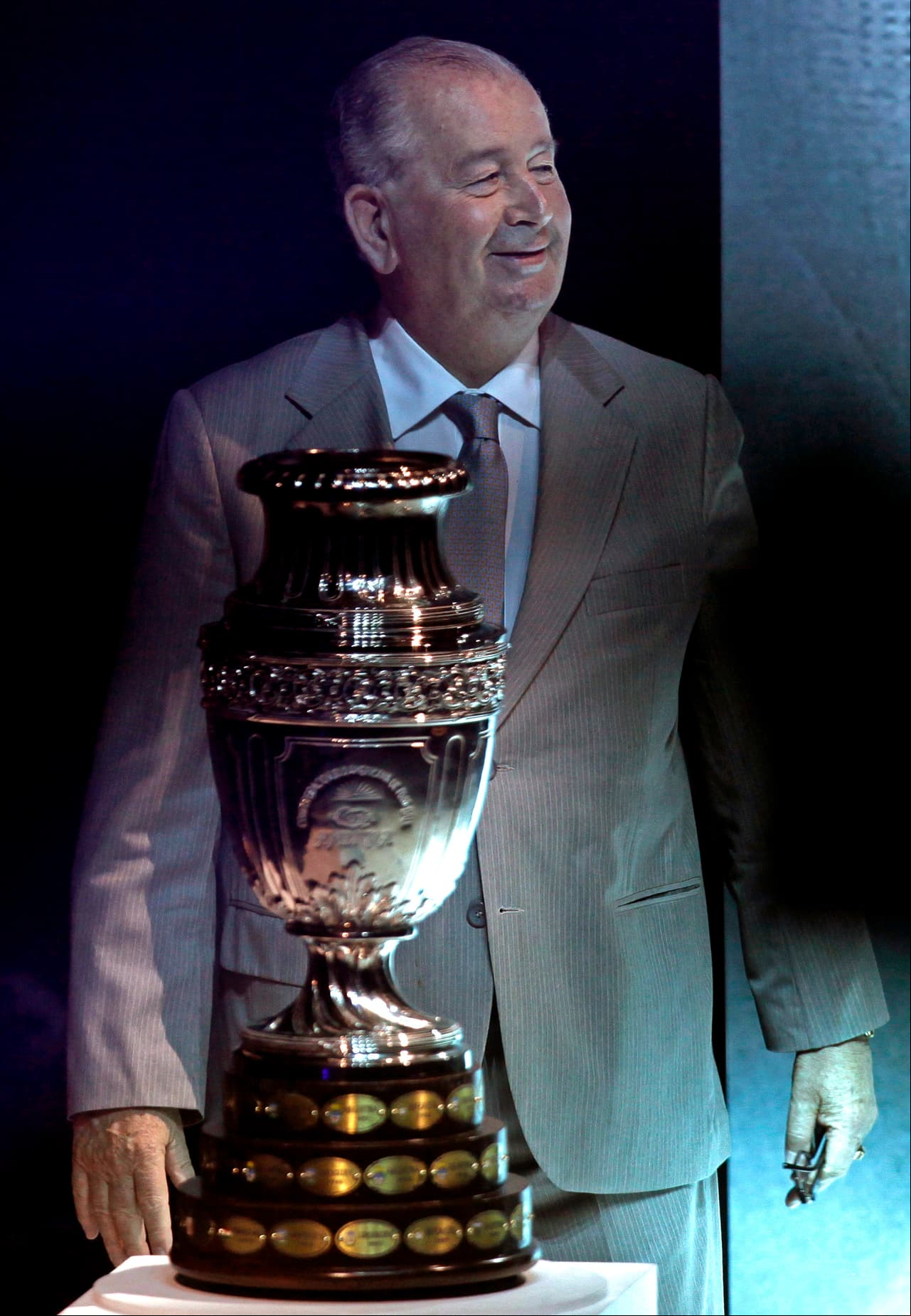 <b>3. Julio Grondona: </b>el 'Padrino' del fútbol argentino y sudamericano, fue quien manejó los hilos de todos los sobornos en la Conmebol. No se presentó ante la justicia de los Estados Unidos porque al momento del escándalo estaba enfermo y luego falleció.