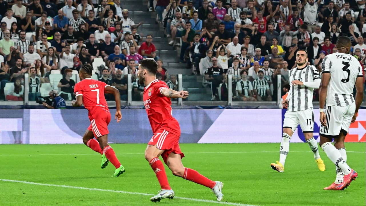 Juventus 1-2 Benfica. Gran sorpresa del equipo lusitano en Turín para ganar con goles de Neres y Joao Mário, con remontada incluida.