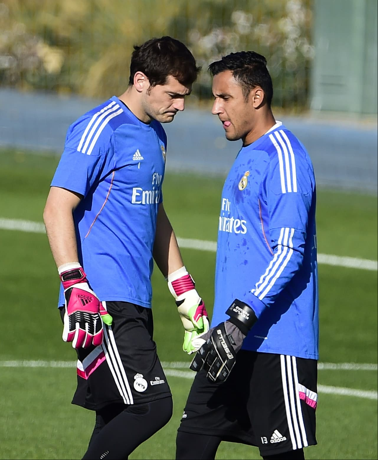 La primera temporada merengue para Navas no fue fácil, pues tenía la competencia de la leyenda Iker Casillas.