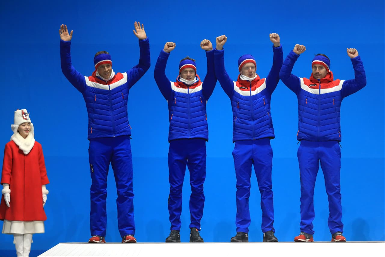 Noruega acumula 13 medallas de oro, 15 de plata y 11 de bronce.