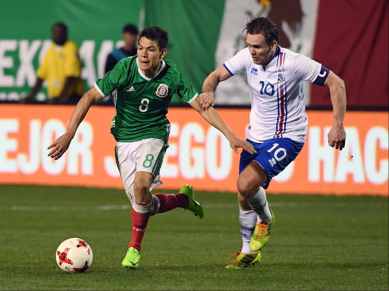 Lozano ha dado pasos cada vez mas grandes para ser uno de los jugadores importantes con la selección mexicana y en este 2017 se consolidó cada vez más.