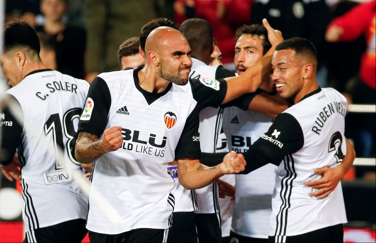 El Valencia volvió a ganar y sigue soñando 