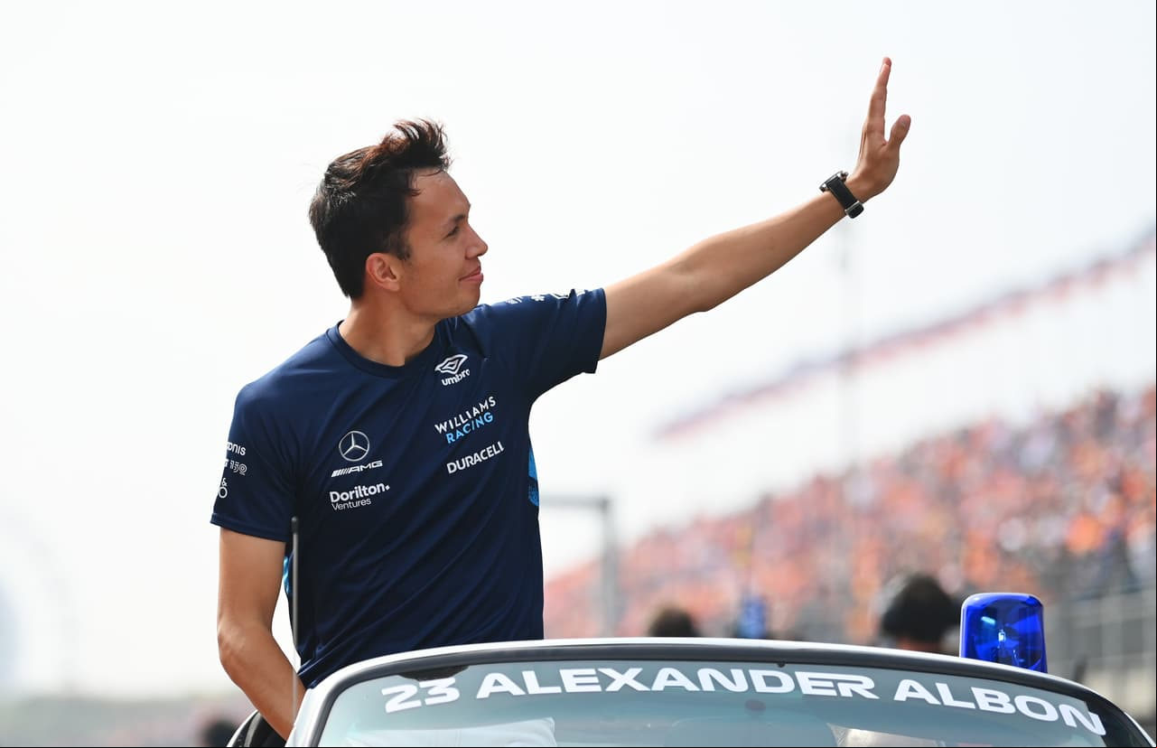 Max Verstappen conquistó el GP de los Países Bajos, por delante de George Rusell y Charles Leclerc; Lewis Hamilton fue cuarto y Checo Pérez quinto.