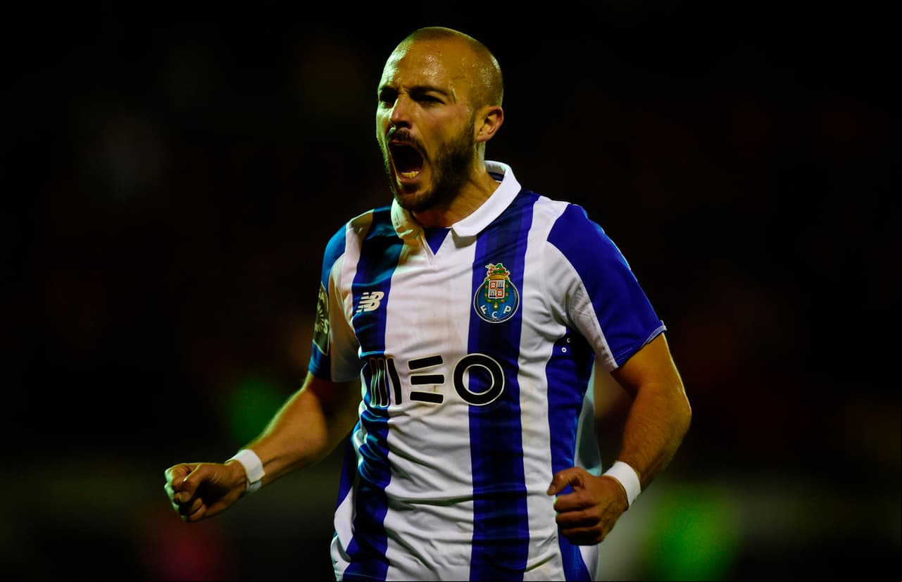 Porto superó al Chaves y se mantiene en la pelea por el título