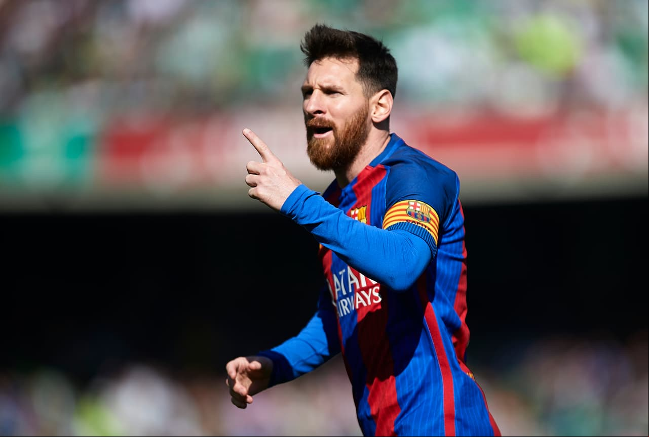 9. El penúltimo en la lista es el crack argentino Lionel Messi, actualmente en el F.C. Barcelona (España).