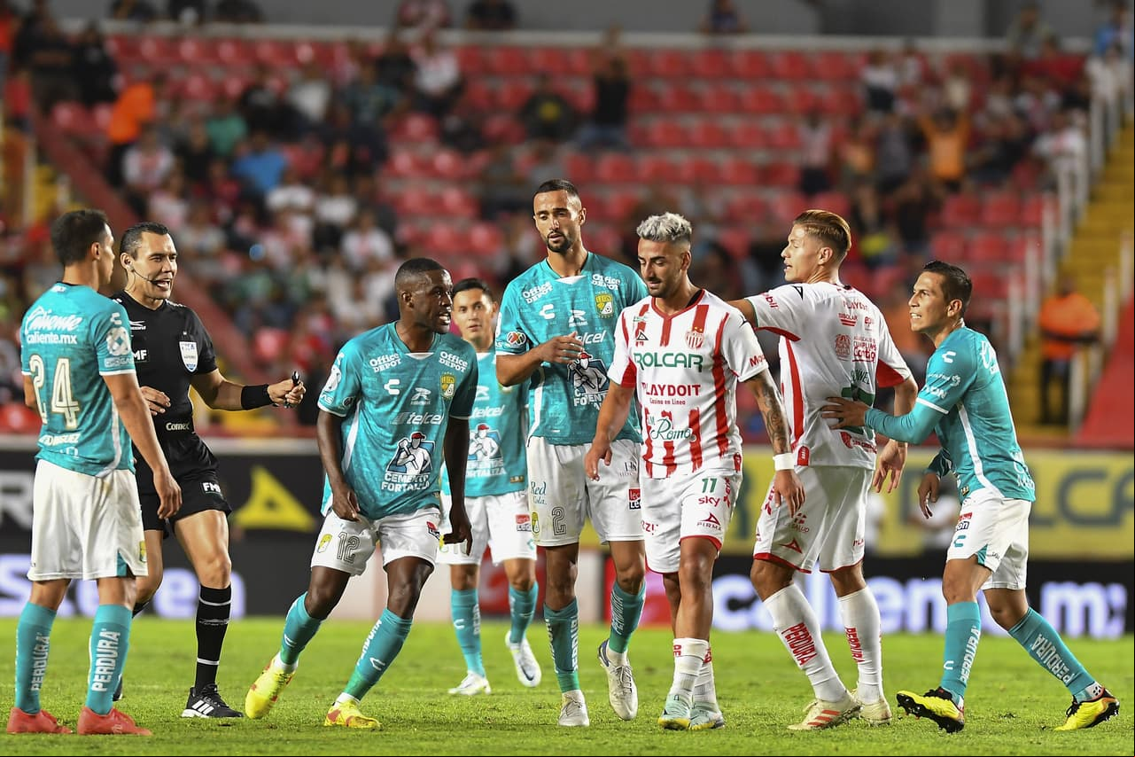El partido terminó en bronca.