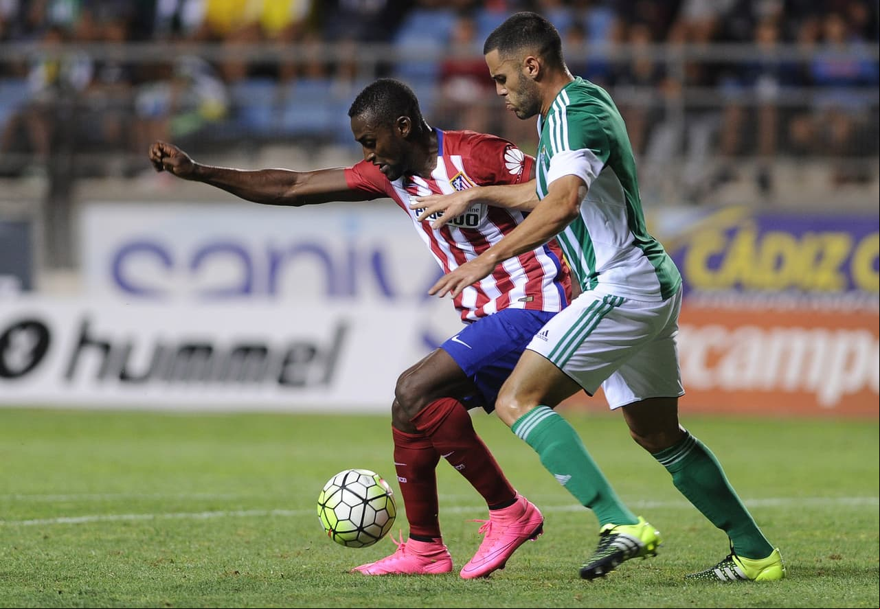 11 Jackson Martínez, Atlético de Madrid: Es un delantero poderoso que dominó y perforó porterías en Portugal y ahora está listo a pelear por el Pichichi a monstruos como Cristiano y Messi. Por condiciones no le faltan al colombiano que será el ‘9’ en la ofensiva de los rojiblancos de Simeone.