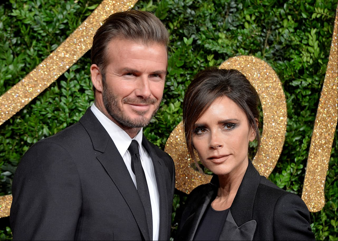 David Beckham y Victoria - Aunque el inglés ya se retiró, sigue siendo una figura del fútbol, sobre todo en la MLS donde busca darle equipo a Miami. Se casaron en 1999 y tienen 4 hijos.