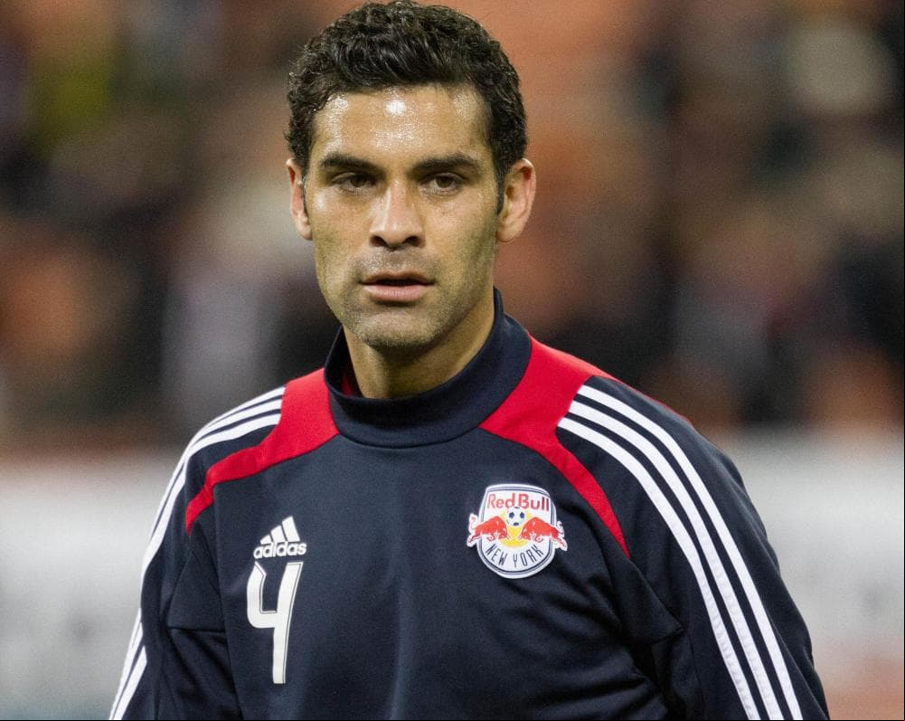 Rafa Márquez se unió a los New York Red Bulls en 2010, acompañando a Juan Pablo Angel y Thierry Henry en lo que pensaba sería un equipo que competiría por el trofeo. Sin embargo, para 2012, el Káiser ya se habría ido del equipo.