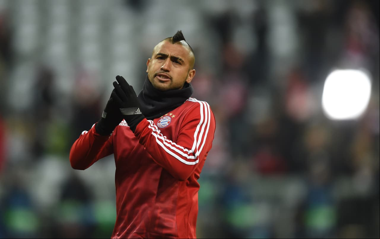 Arturo Vidal sentía el frío de Alemania antes del inicio del encuentro.