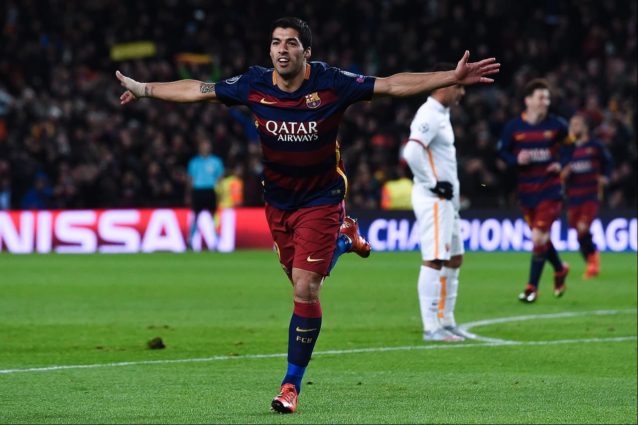 Suárez también sigue haciendo goles, ahora anotó dos goles y el festejo no es para menos.