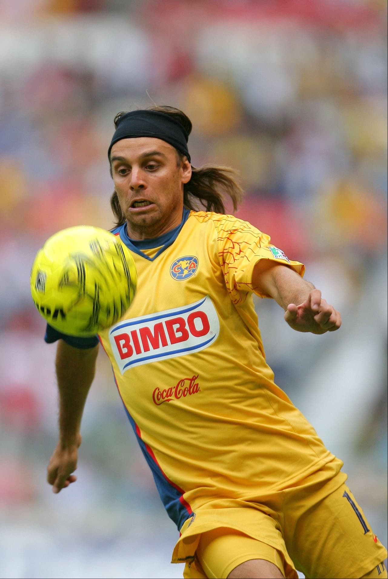 El uruguayo Richard Núñez le dio un título al Pachuca en 2006 y con Cruz Azul anotó cuatro goles en su debut ante Tecos. En 2008 arribó al América y un semestre después se marchó a Peñarol, demandado legalmente por las Águilas ante la FIFA.