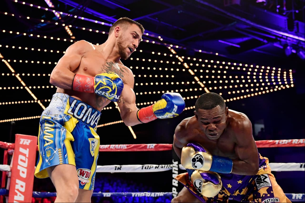 Lomachenko se impone a Rigondeaux en seis asaltos