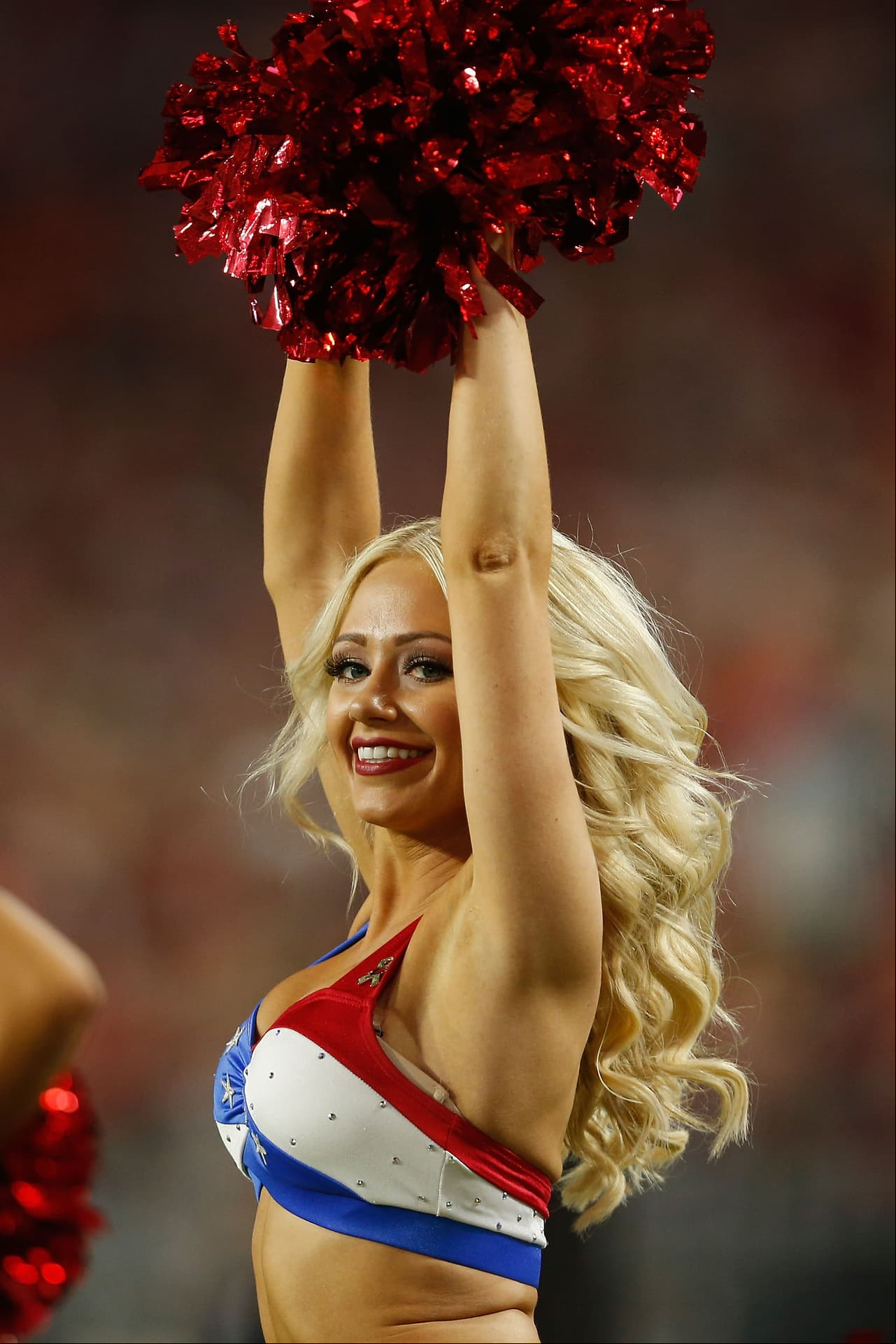 Frío y calor en la Semana 11 de la NFL, pero las cheerleaders ¡siempre hermosas!