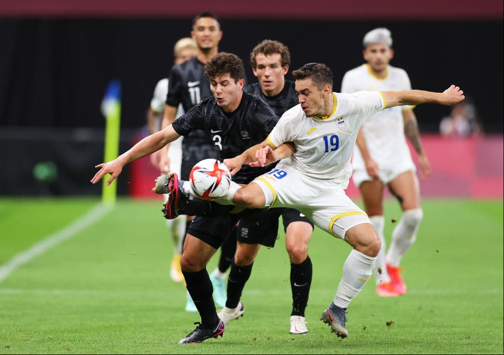 Nueva Zelanda logra calificar a Cuartos de Final tras empatar 0-0 contra Rumania durante la última Jornada de fase de grupos en Tokyo 2020. Los 'kiwis' la tendrán difícil, pues se enfrentarán ante el local invicto, Japón.