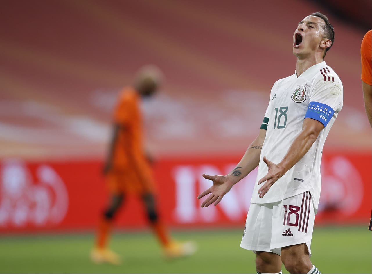 Inicia la segunda parte y México toca la puerta y Tecatito vuelve a perder oportunidad