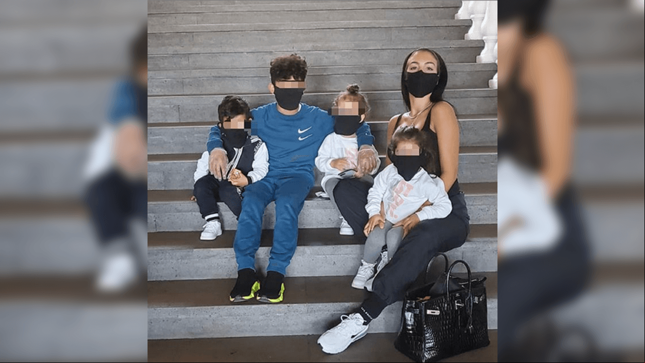"Me he asociado con Bella+Canvas para donar 20.000 mascarillas a Nuevo Futuro Fundación Esfera. Grandes familias a las que iro por su excelente labor y compromiso", confesó Georgina.