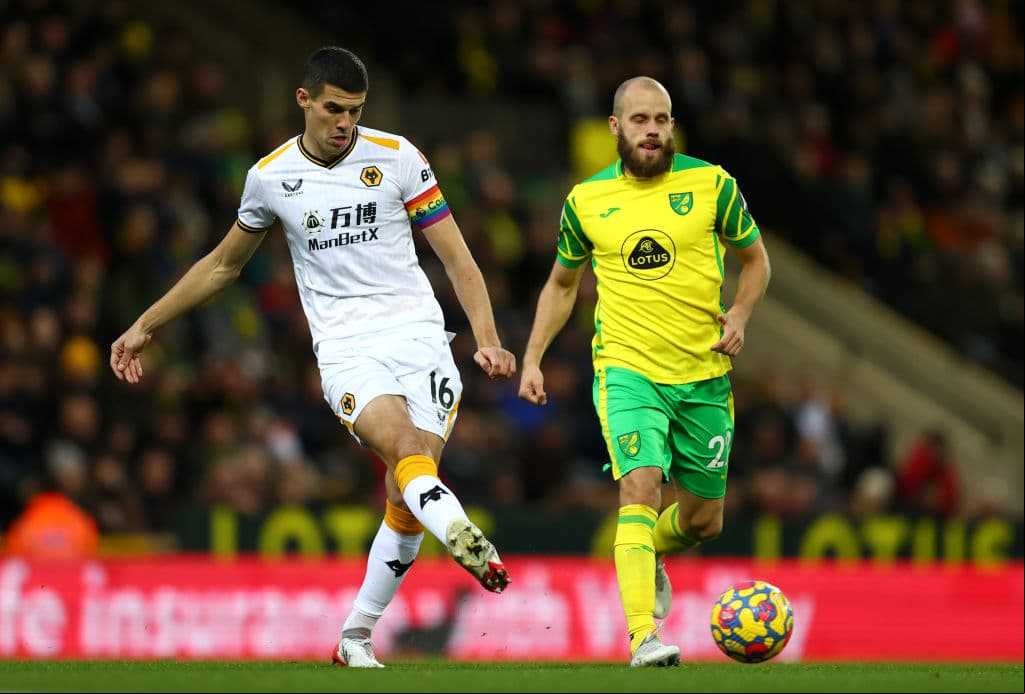 Los locales fueron los que tomaron la iniciativa del encuentro, aunque no sirve de mucho y se conforman con el empate 0-0 frente al Wolverhampton.