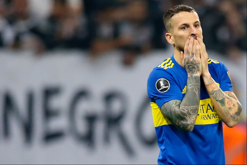 Tras errar penales, Corinthians se burla de 'Pipa' Benedetto y lo ‘hace socio’