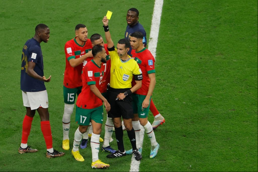 Federación de Marruecos se queja del arbitraje de César Ramos