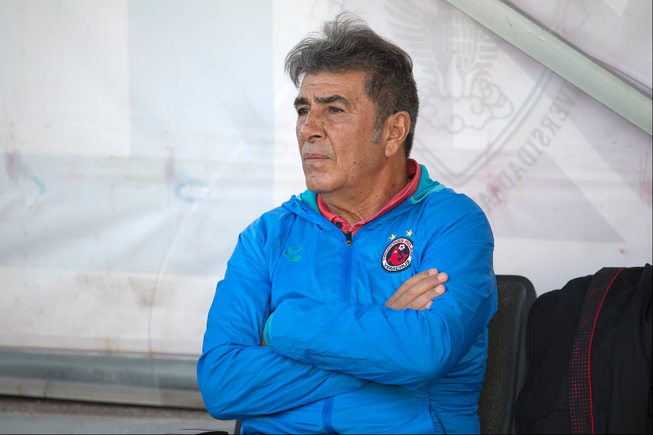 El Veracruz espera mejorar lo hecho en las actuales temporadas con Carlos Reinoso y de paso quitarse la idea de que es una racha pasajera. El “Maestro” buscará llevar a los jarochos a una semifinal o incluso pelear por el título y no sólo un animador.