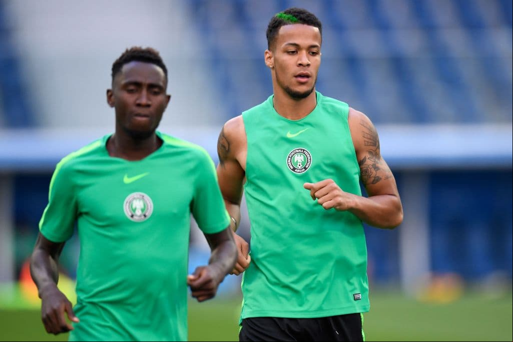 En la otra trinchera, Nigeria viene de una actuación sólida al vencer 2-0 a Islandia. Esta victoria acerca a las 'Súper Águilas' a un pase a ocatavos, pero necesitan que Croacia gane a los vikingos.
