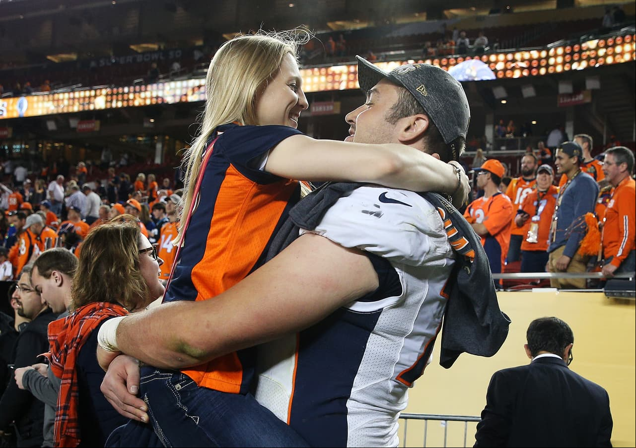 Así celebraron los Denver Broncos su triunfo en el Super Bowl 50 ante los Carolina Panthers 24-10.