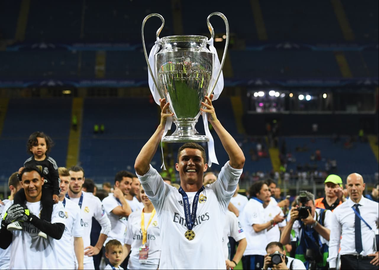 El camino de Cristiano Ronaldo como líder de Real Madrid ha sido evidente tras tres Champions League ganadas con el equipo, donde además es goleador histórico y leyenda vigente.
