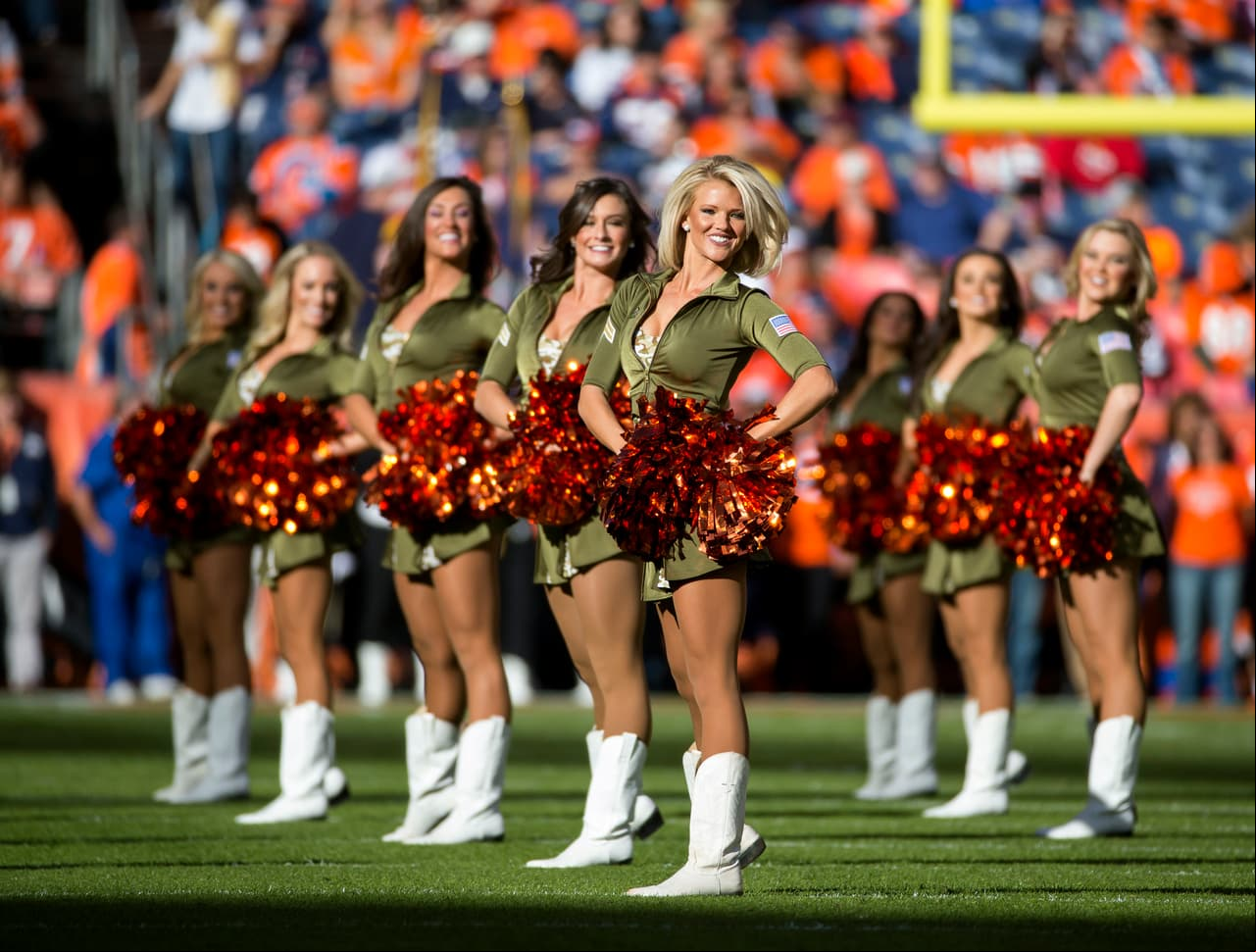 Checa las hermosas cheerleaders que llenaron de alegría la Semana 10 de la NFL.