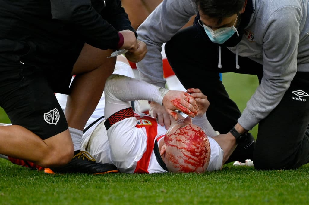 Rayo Vallecano le empata al Real Betis 1-1 durante la J 20 en La Liga. Sergio Canales ponía a los béticos arriba al 45'+2', pero fue Iván Balliu al 70' quien igualó el marcador y permitió que se repartieran puntos. Andrés Guardado ingresó al 39', mientras que Diego Lainez estuvo en la banca.