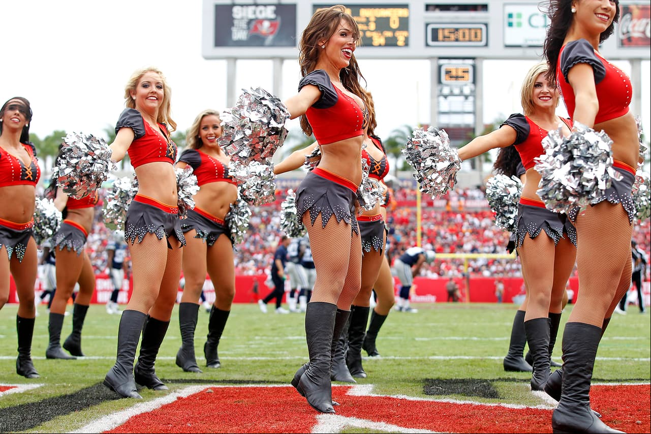 Checa las hermosas cheerleaders que llenaron de alegría la Semana 10 de la NFL.