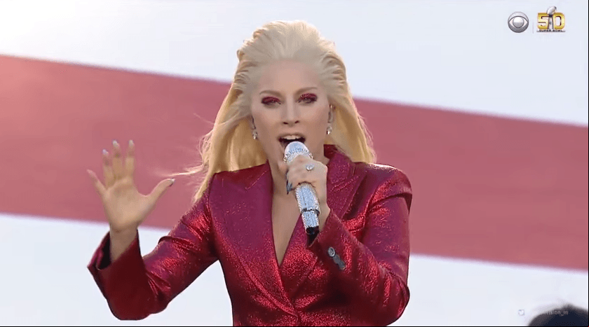 Lady Gaga sorprendió a los fans del Super Bowl
