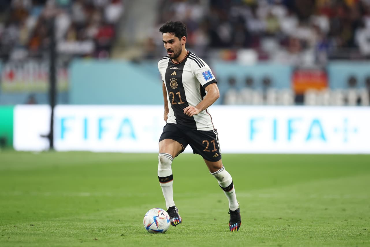 Gundogan, molesto con sus compañeros.