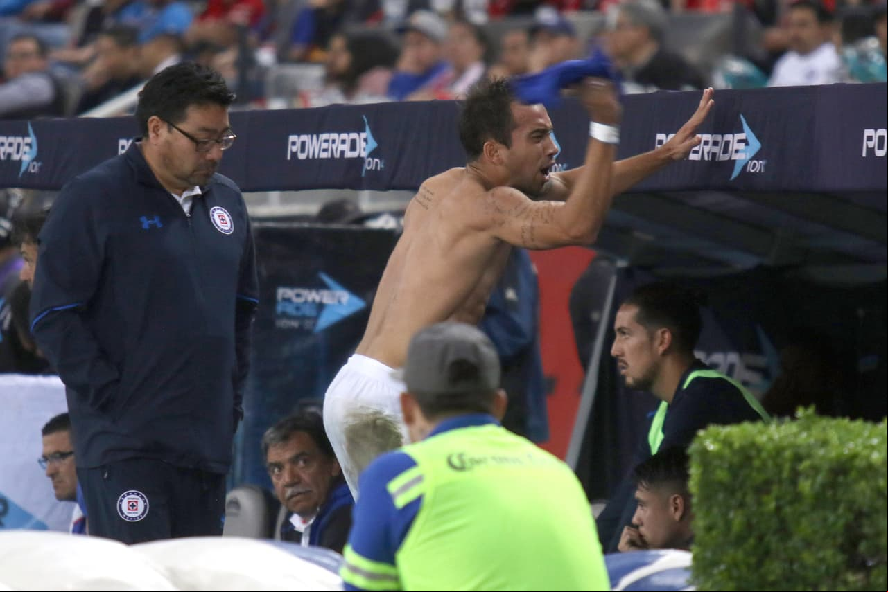 La molestia en Cruz Azul y en su entorno se hace evidente por lo que ese infierno sin títulos podría prolongarse de no darle vuelta a la situación.