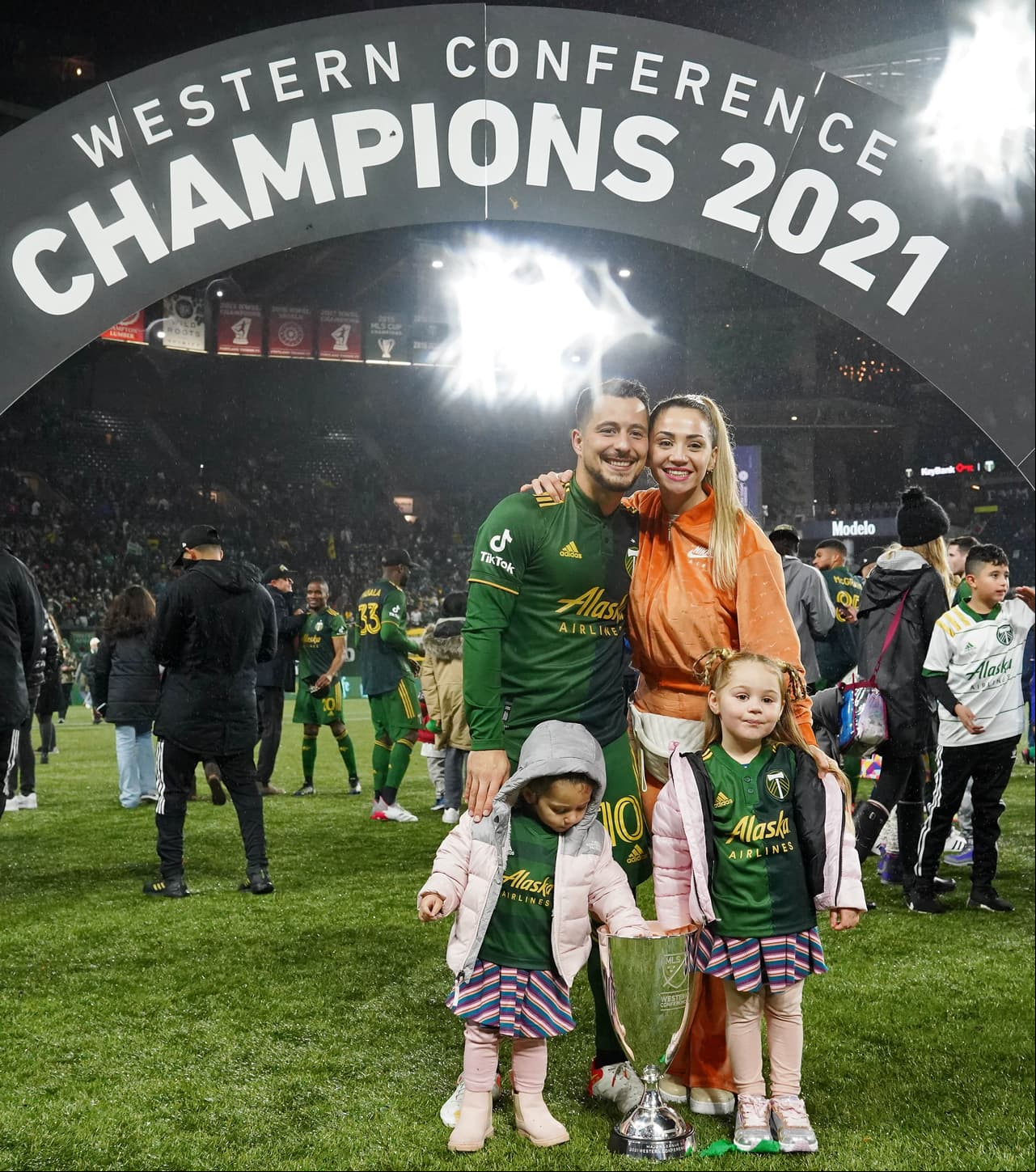 Sebastián Blanco celebró el momento junto a su familia.
<br>