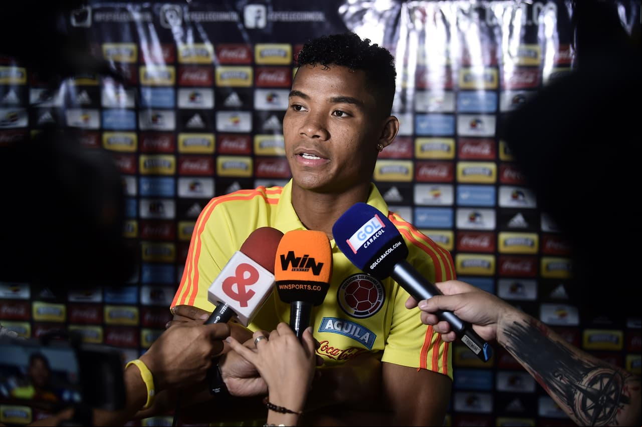 Parece que el Tottenham se fijó en otro colombiano, tras el éxito de llevarse a Dávinson Sánchez. Ahora, el mediocampista Wilmar Barrios –Boca Juniors– podría llegar en este mercado.