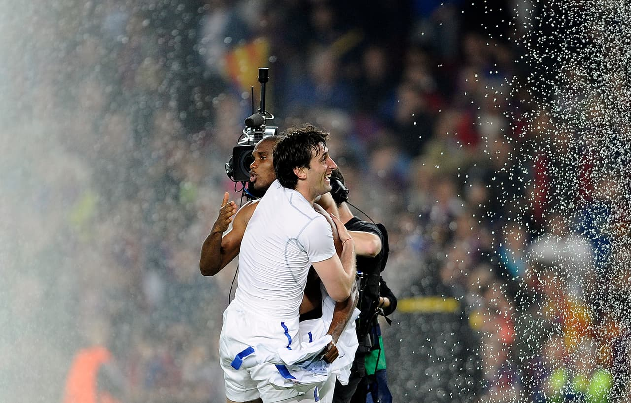 Sin embargo, Eto'o se dio el lujo de eliminar al Barcelona en semifinales con el Inter en la Champions 2009-2010.
