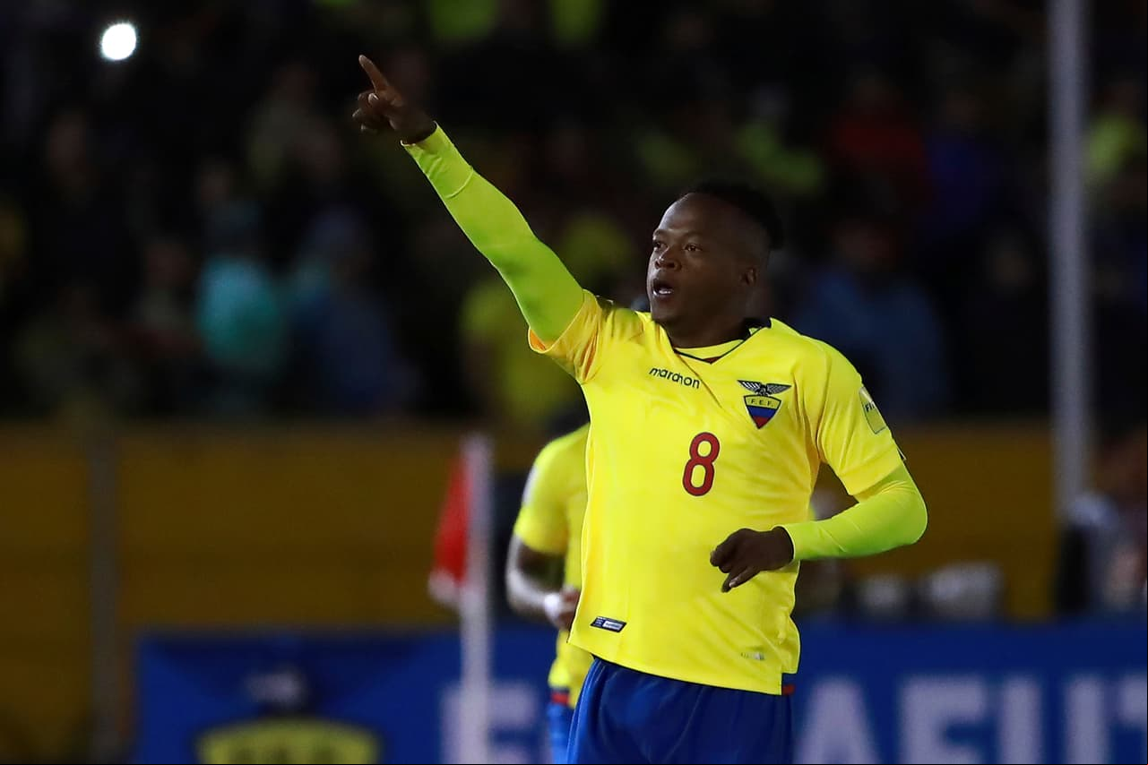 Ibarra puso a celebrar a un equipo local, que ya estaba sin posibilidades de llegar al Mundial.